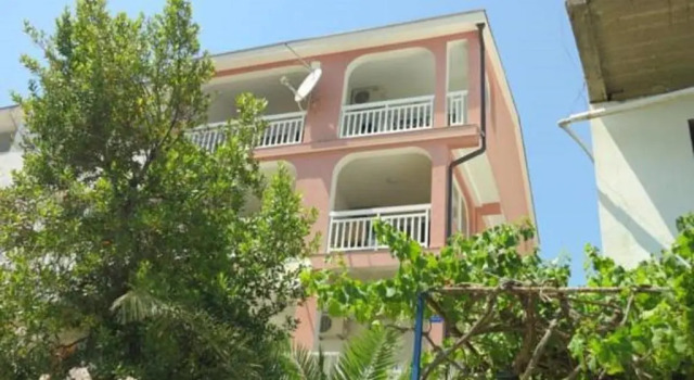 Apartments Rotim, Забронировать Апартаменты/квартира Заострог Макарска Ривьера