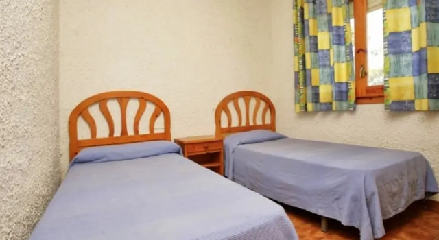 Bonito apartamento en Miami Playa, Забронировать Апартаменты/квартира Отели Tarragonès с бассейном, Бассейн