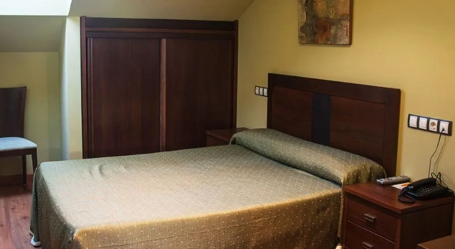 Hotel Restaurante Casa Pipo, Prenota Hotel Hotel a Tineo con parcheggio, Parcheggio