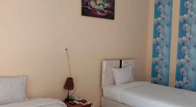 Edotel K-One Mandalika Praya, Book Hotel Praya Lombok