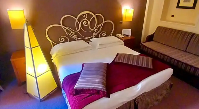 Трёхместный номер Deluxe Hotel Ariston