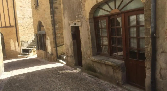 Studio Centre Historique Sarlat, Prenota Appartamento Hotel a Aquitania con parcheggio, Parcheggio