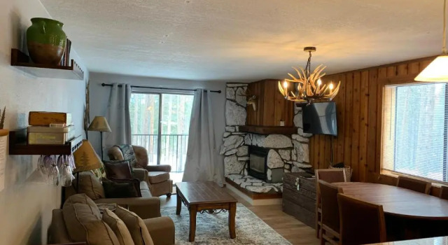 Апартаменты Beaver Village Apartment