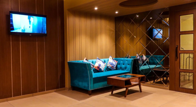 Rudra Shelter Business Hotel, 예약 호텔 타네 Mumbai Region