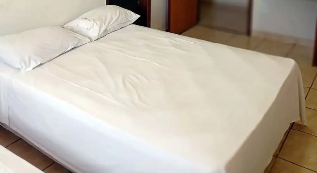 OYO Grande Hotel, Забронировать Отель Рибейран-Прету штат Сан-Паулу