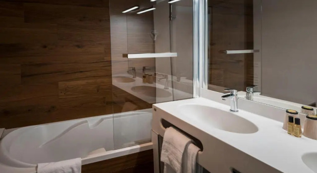 Номер Standard Alysson Hôtel