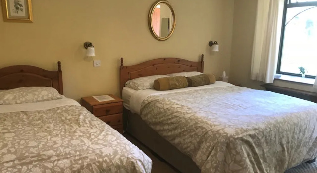 Holly House, Забронировать Отель «постель и завтрак» Чиппинг-Кэмпден Котсуолд