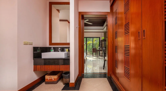 Villa Togian by TropicLook, Забронировать Вилла Катху остров Пхукет