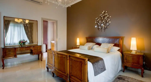 Villa Munqar, Đặt Biệt thự Zurrieq Malta