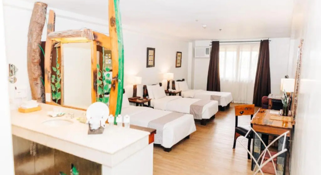 Трёхместный номер Deluxe Natures Village Resort