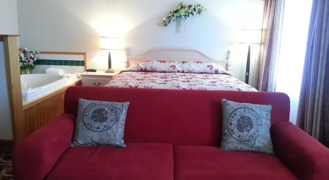 Двухместный люкс Granite Town Hotel