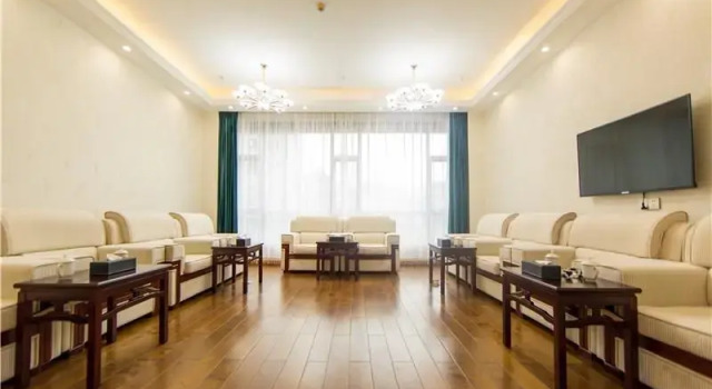 GreenTree Eastern Yibin Yijian Road New City Plaza, Varaa Hotelli Hotellit Yibin aamiaisella, Aamiainen
