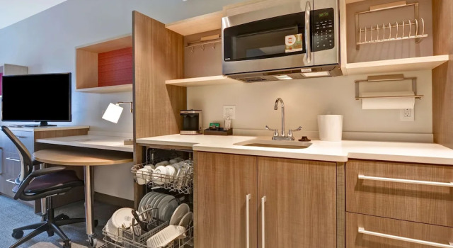 Люкс Business c 1 комнатой Home2 Suites By Hilton Naples I-75 Pine Ridge Road