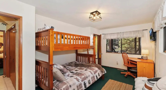Everwood Serenity Treehouse
