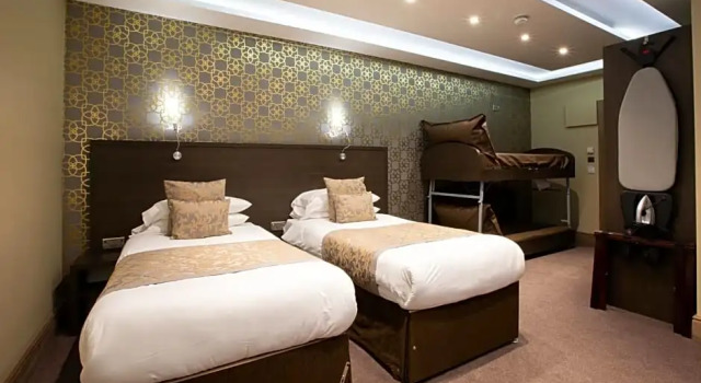 Студия Superior Grainger Hotel