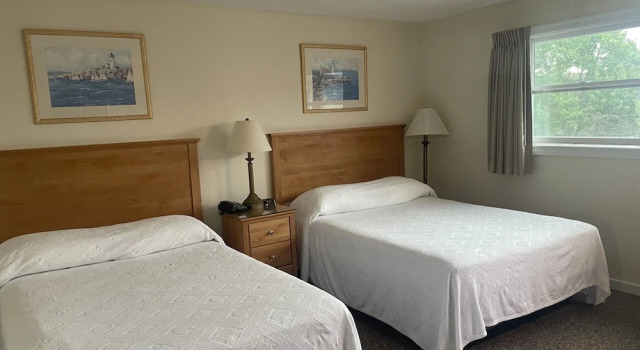 Sea Lion Motel, Varaa Motelli Hotellit New England uima-altaalla, Uima-allas
