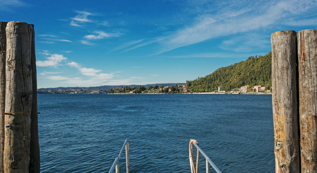 Spiaggia Azzurro -lakeside with terrace