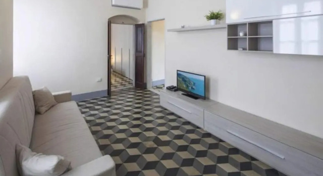 Apartment in Lerici With Garden, Забронировать Апартаменты/квартира Отели Леричи с парковкой, рядом с Пляж Lerici, Парковка