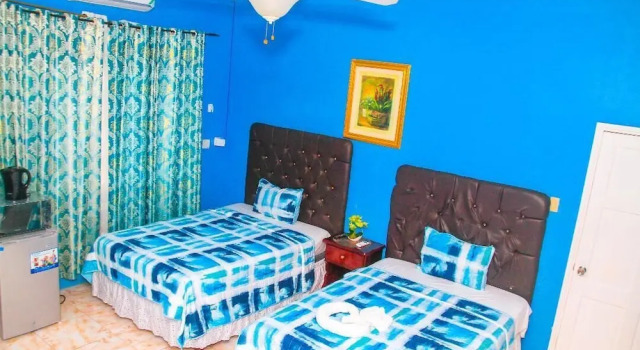 Двухместный семейный номер Standard с видом на внутренний двор Dela de-Rose Guest House negril Jamaica