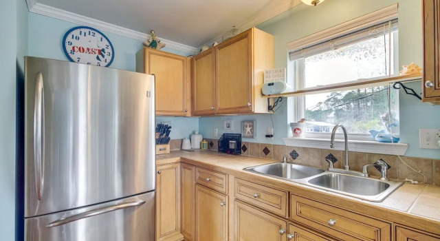 Коттедж Waterfront Bay St Louis Home w/ Private Dock!