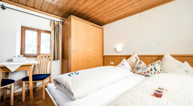 Трёхместный номер Standard Pension der Steinbock - das 300 Jahre alte Bauernhaus - TIROL
