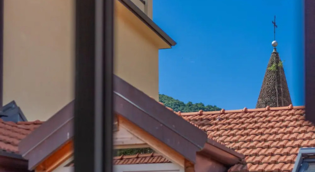 Skylight Home in Bellano, Book Apartment Hotels in Bellano with Parking, Parking