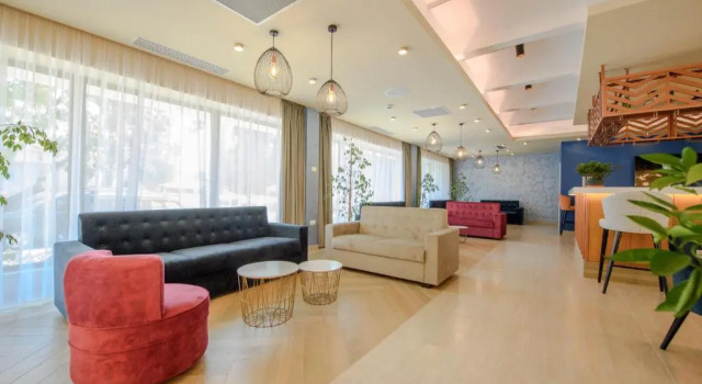 Hotel Piccadilly, Prenota Hotel Hotel a Mamaia-Sat con parcheggio, Parcheggio