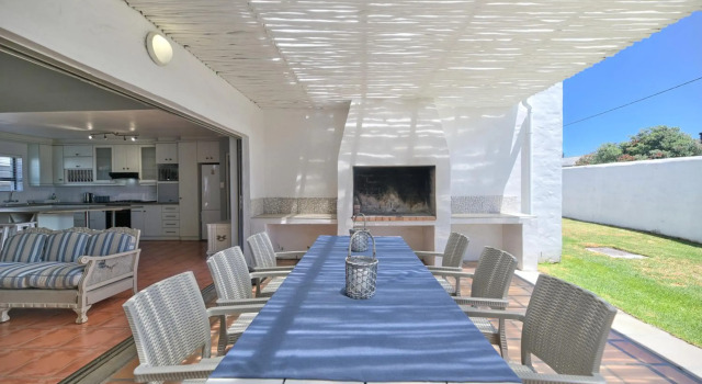 Struisbaai Holiday Home, Забронировать Отель Стрёйсбай Оверберг
