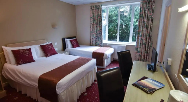 Семейный номер Standard The Mayfair Hotel