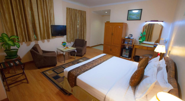 Номер Deluxe Grand Palace Hotel