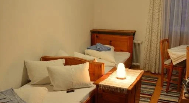 Haus Kathrein, Rezerwuj Hotel Fließ Tyrol
