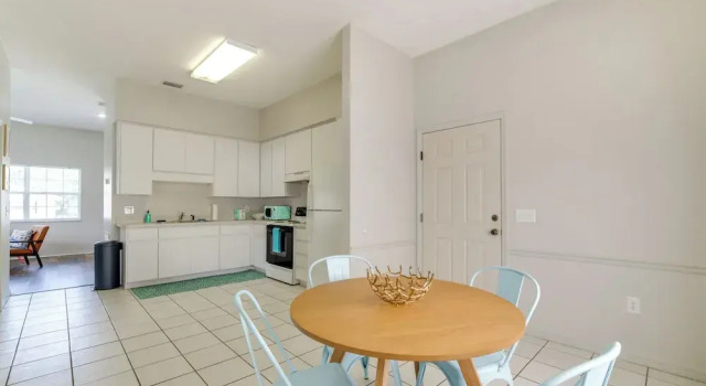 Апартаменты Explore Dtwn Crystal River: Walkable Duplex Unit