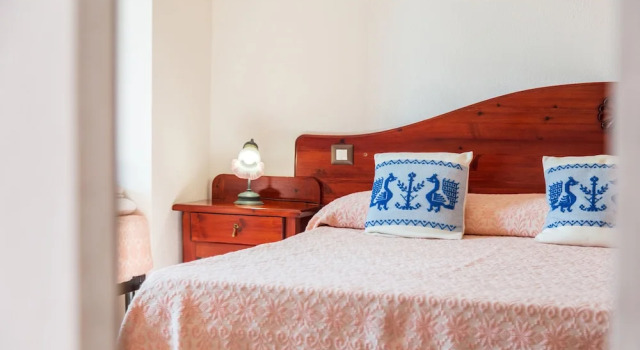 Четырёхместный семейный номер Standard Hotel Sortale