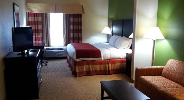 Люкс Standard Holiday Inn Express & Suites Bonifay by IHG