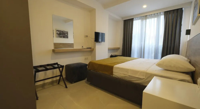Tut Hotel, Забронировать Отель Недорогие отели провинции Антальи, недорого