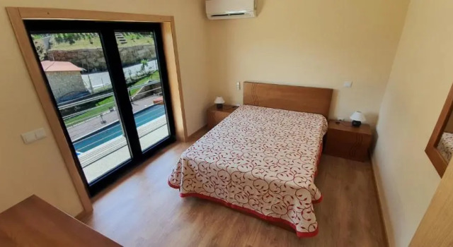 Quinta de Terreiros 16 Pax - Quinta Inteira, Забронировать Отель Кабесейраш-ди-Башту Провинция Дору