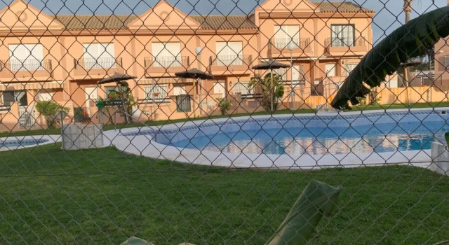 Апартаменты с 2 комнатами Apartamento Residencial Al Andalus 117, La Barrosa, Chiclana, Incluye parking a unos metros del mar