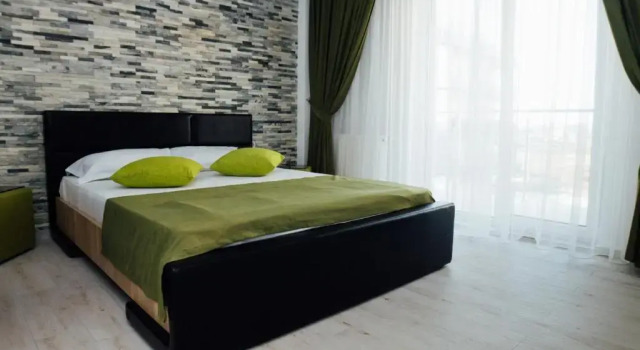 Regim Hotelier Astoria 2, Varaa Hotelli Hotellit Mamaia-Sat pysäköinnillä, Pysäköinti
