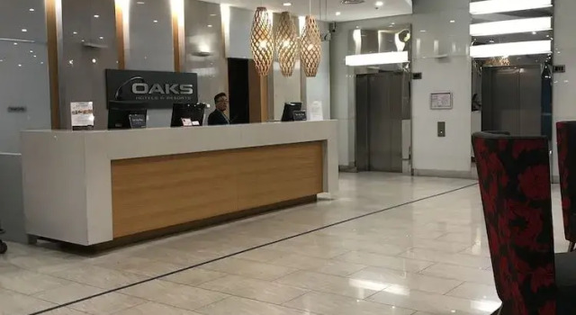 Adelaide North tce penthouse, Забронировать Отель Отели Аделаиды с парковкой, рядом с City of Adelaide Golf Links, Парковка