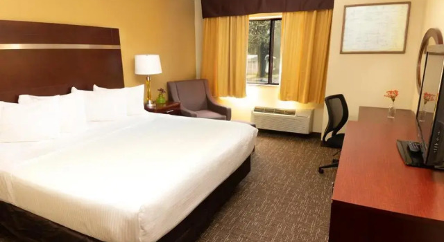 Двухместный номер Standard Clarion Inn