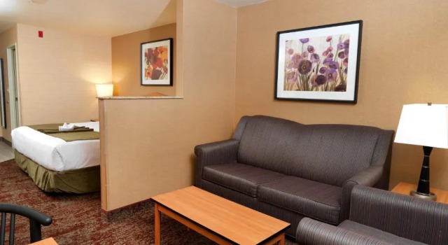 Номер Standard Crystal Inn Hotel & Suites - Midvalley