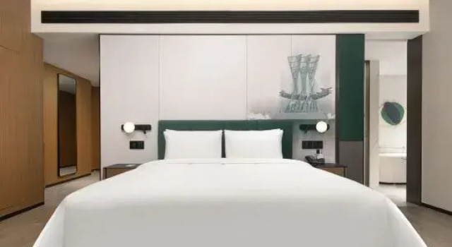 Люкс Hampton by Hilton Huai'an Bochi Mountain Park