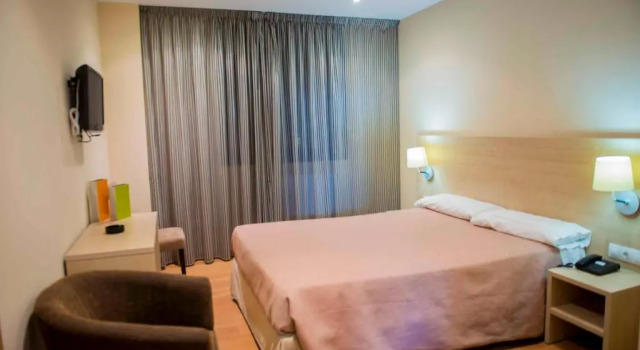Двухместный номер Standard Hotel Meson de Erosa