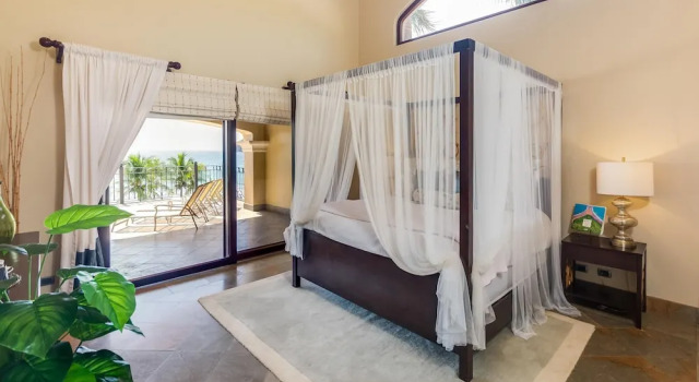 Stunning beachfront Flamingo mansion with incomparable ocean setting, Buchen Sie Hotel Flamingo Guanacaste