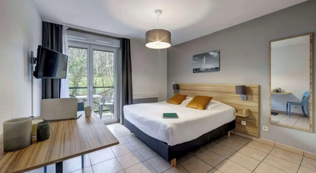 Студия Superior с балконом Comfort Aparthotel Divonne LOrée du Parc