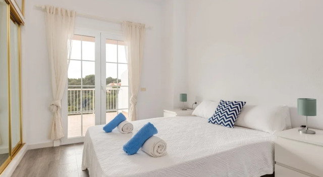 Вилла с 4 комнатами с балконом Villa Can Ernest