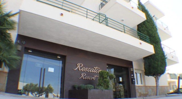 Rescator Resort 330 in Roses