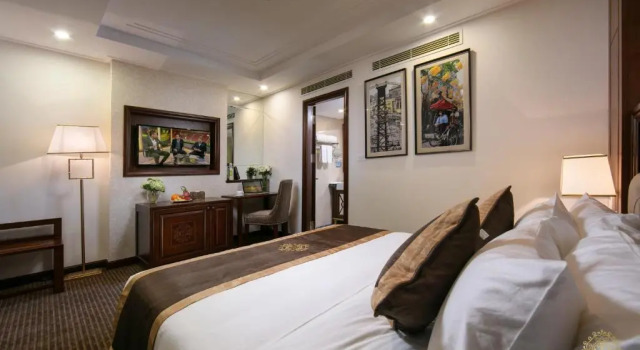 Двухместный номер Superior No Window Rex Hanoi Hotel