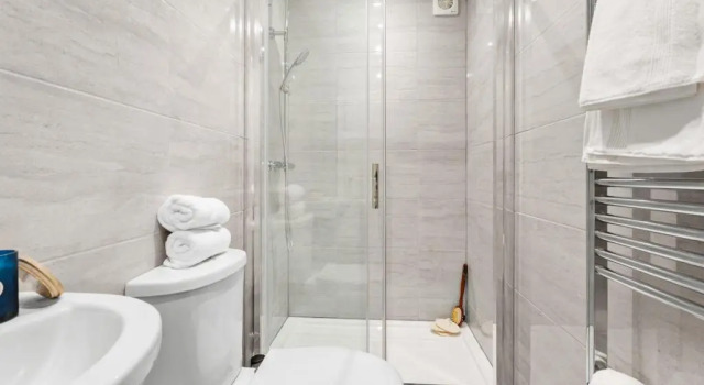 Sea Breeze, Luxury Views Seafront Stylish Home, Забронировать Отель Тинмут Девон