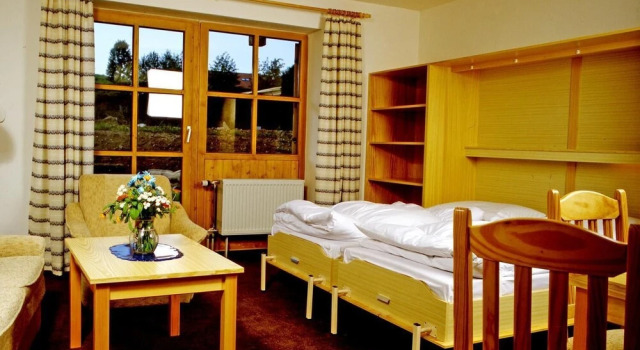 Aparthotel Zwiesel, Varaa Huoneistohotelli Hotellit Baijeri pysäköinnillä, Pysäköinti